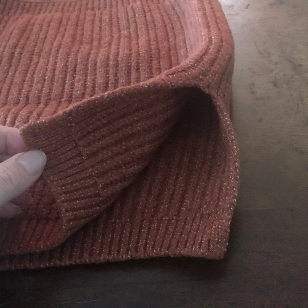 Universal Thread Ribbed Neck Wrap - Picture 3 of 5